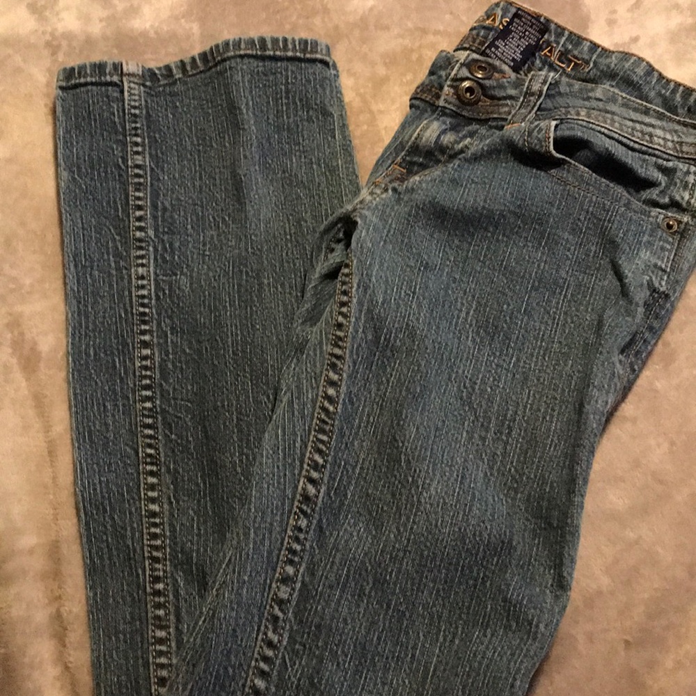 Jeans
